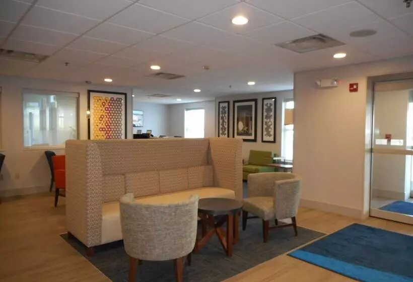 호텔 Holiday Inn Express Fairfield, An Ihg