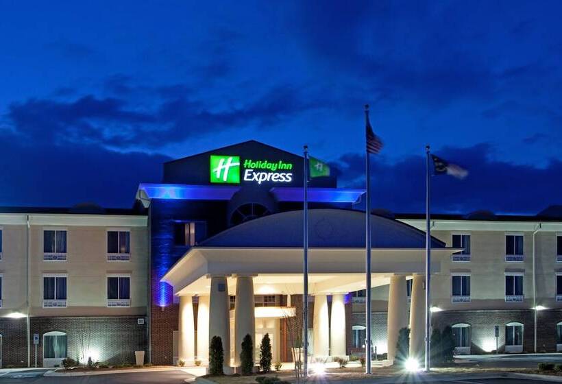 فندق Holiday Inn Express Pembroke, An Ihg