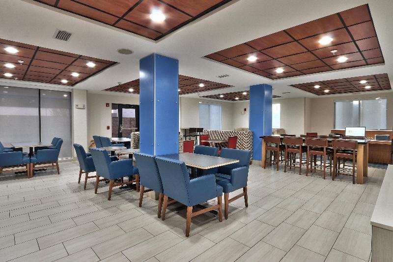 ホテル Holiday Inn Express Socorro, An Ihg