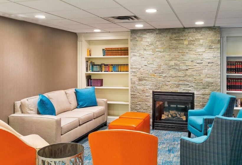 Holiday Inn Express Hotel & Suites Mt. Holly By Ihg