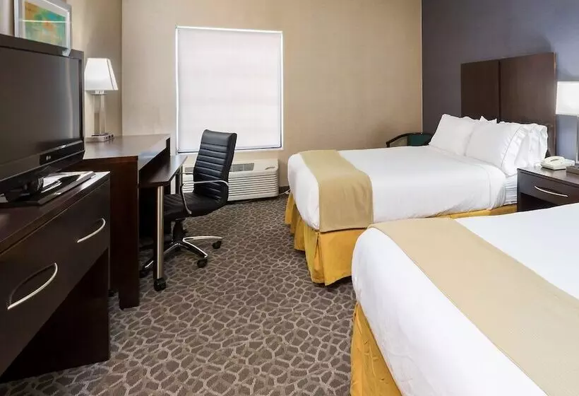 Holiday Inn Express Hotel & Suites Mt. Holly By Ihg