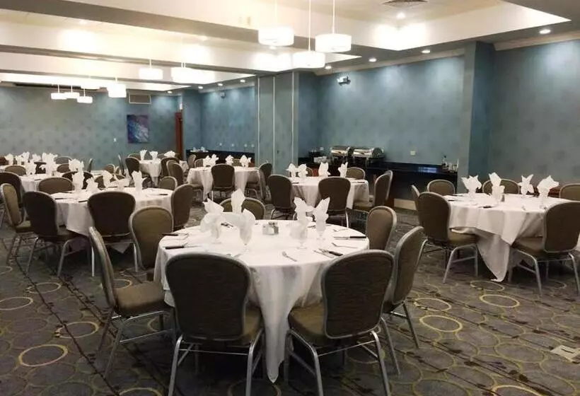 ホテル Holiday Inn Santee By Ihg