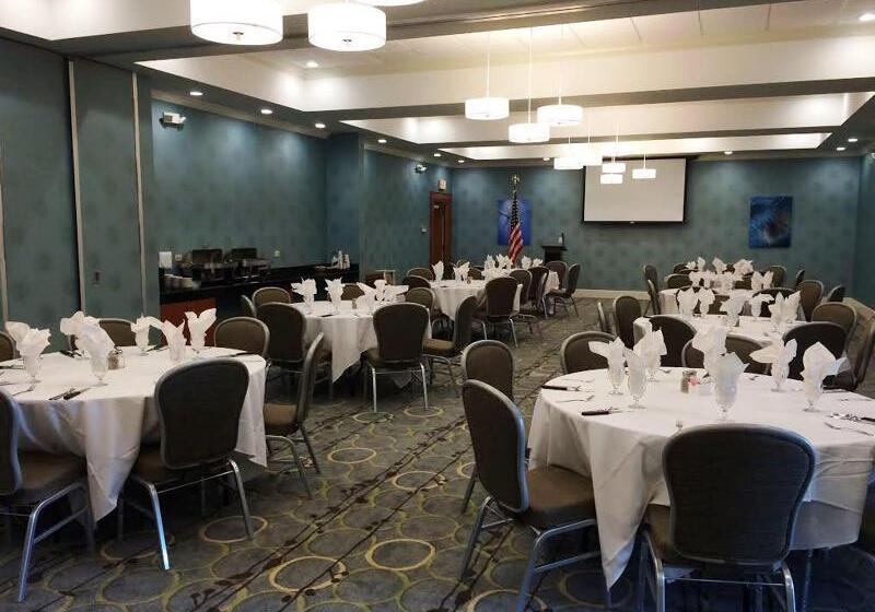 בית מלון כפרי Holiday Inn Santee By Ihg