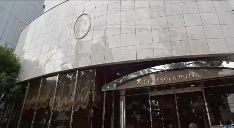 ホテル Kobe Luminous
