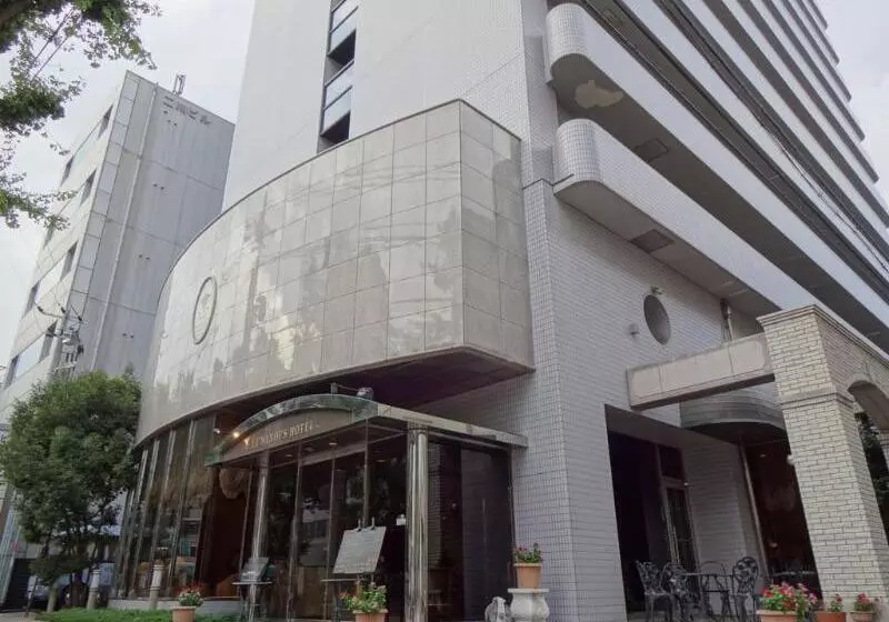 ホテル Kobe Luminous