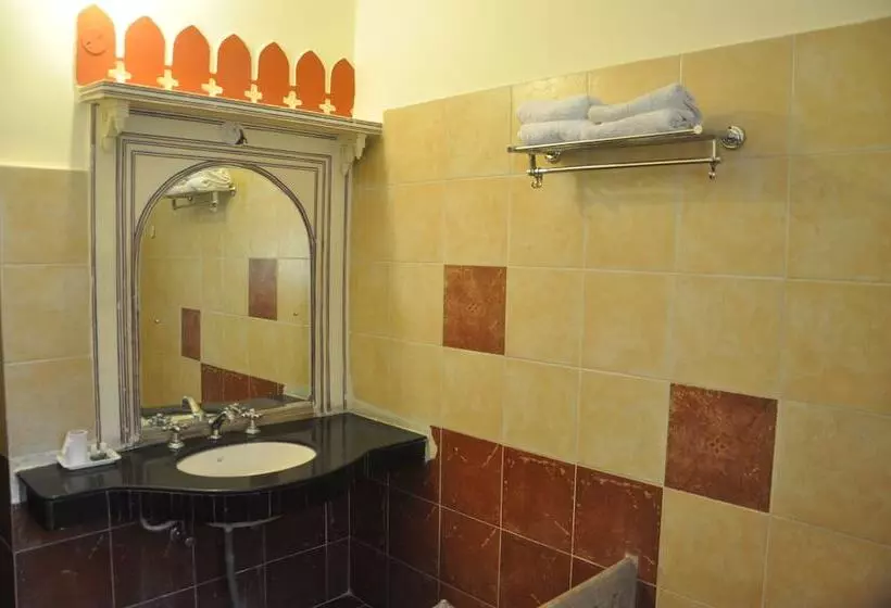 בית מלון כפרי Sajjan Niwas