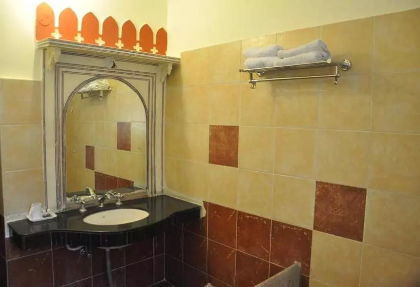 בית מלון כפרי Sajjan Niwas