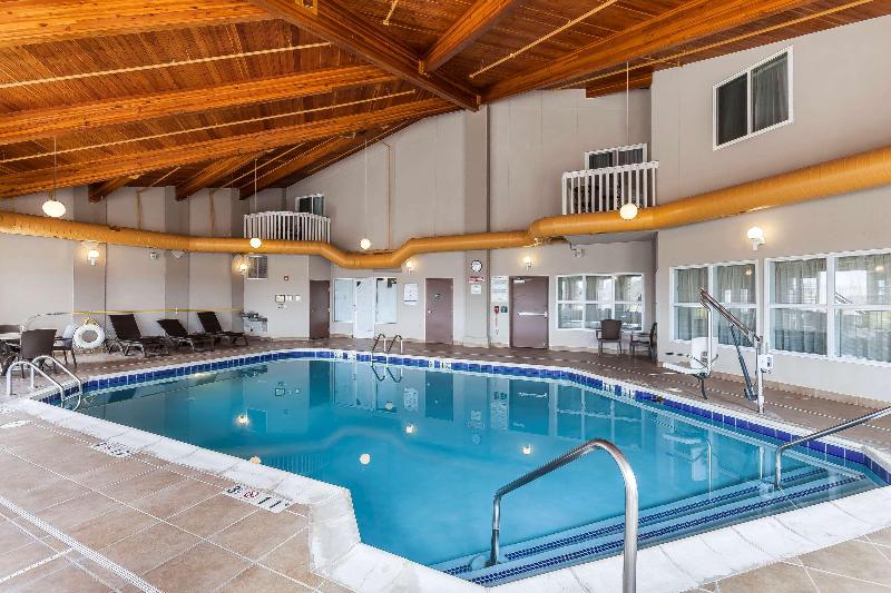 فندق Comfort Inn & Suites Near University Of Wyoming