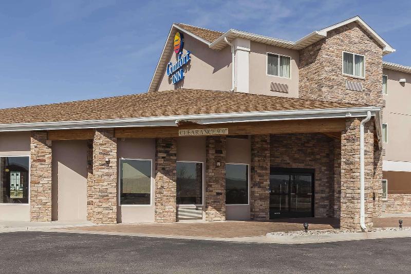 فندق Comfort Inn & Suites Near University Of Wyoming