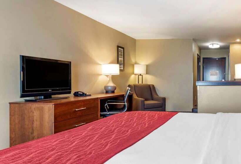 ホテル Comfort Inn & Suites Russellville I40