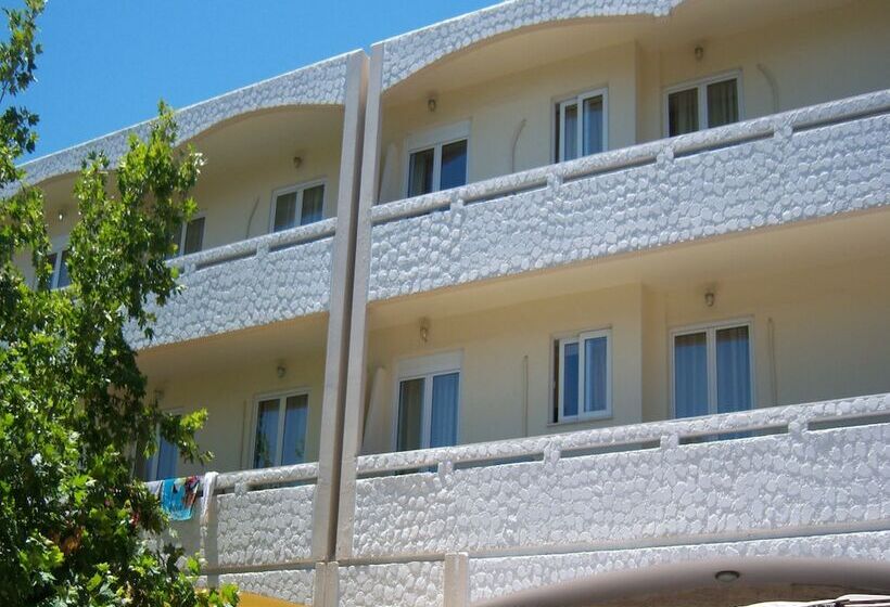 Fantasia Hotel Apartments