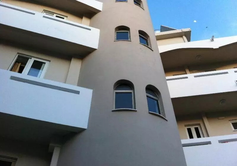 Fantasia Hotel Apartments