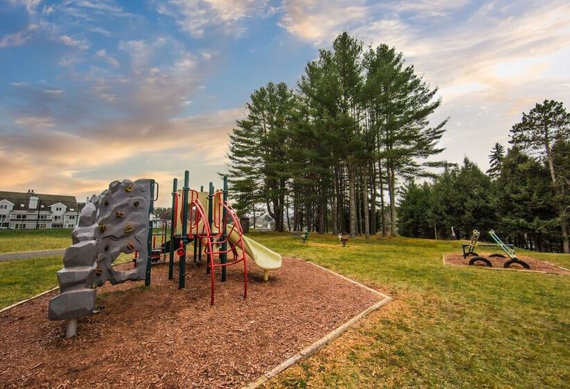 Отель Holiday Inn Club Vacations Mount Ascutney Resort, An Ihg