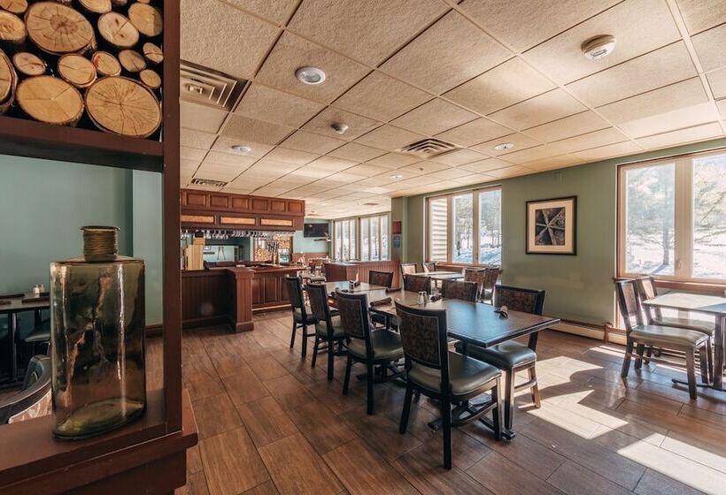 Отель Holiday Inn Club Vacations Mount Ascutney Resort, An Ihg