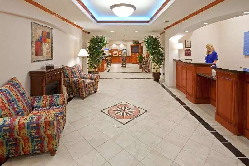 Holiday Inn Express Hotel & Suites Decatur, Tx, An Ihg