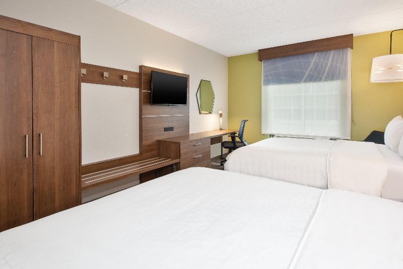 Holiday Inn Express Hotel & Suites Warrenton, An Ihg