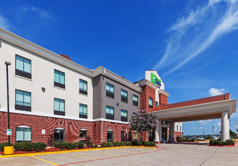 בית מלון כפרי Holiday Inn Express Sealy, An Ihg