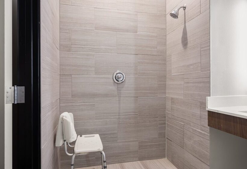 בית מלון כפרי Holiday Inn Express & Suites Graham, An Ihg