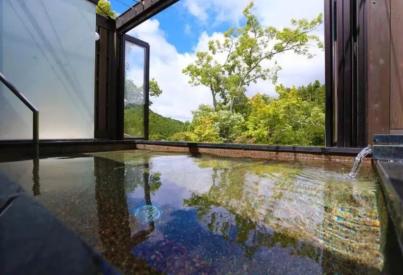 בית מלון כפרי Momijiya Honkan Takaosansou