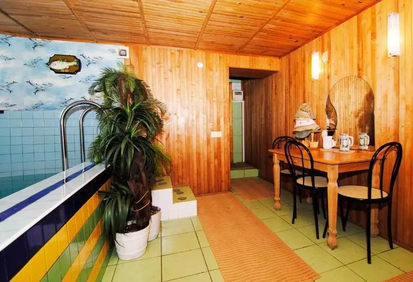 هتل Po Kastonu & Spa