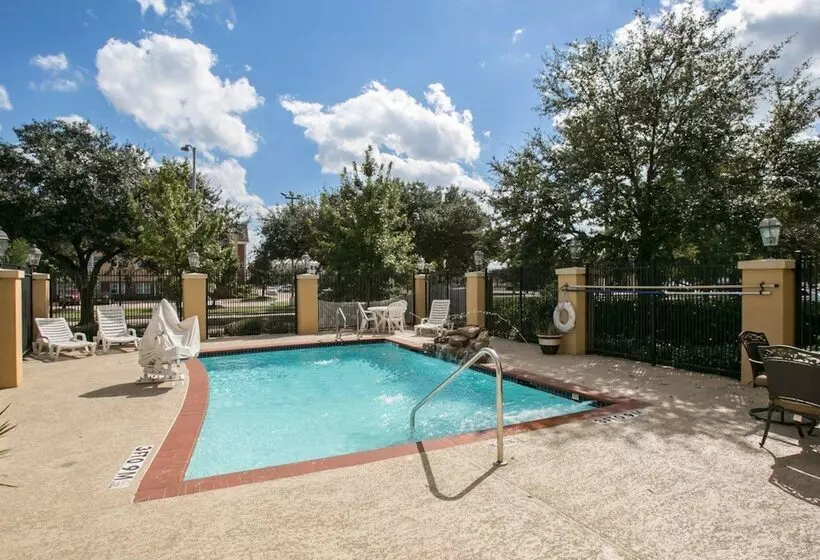 فندق Sleep Inn & Suites Hwy 290 Nw Freeway