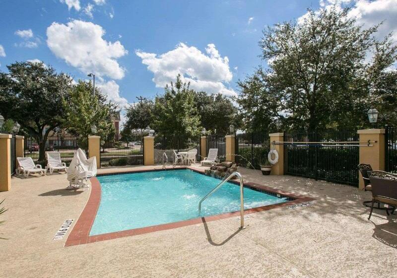 هتل Sleep Inn & Suites Hwy 290 Nw Freeway