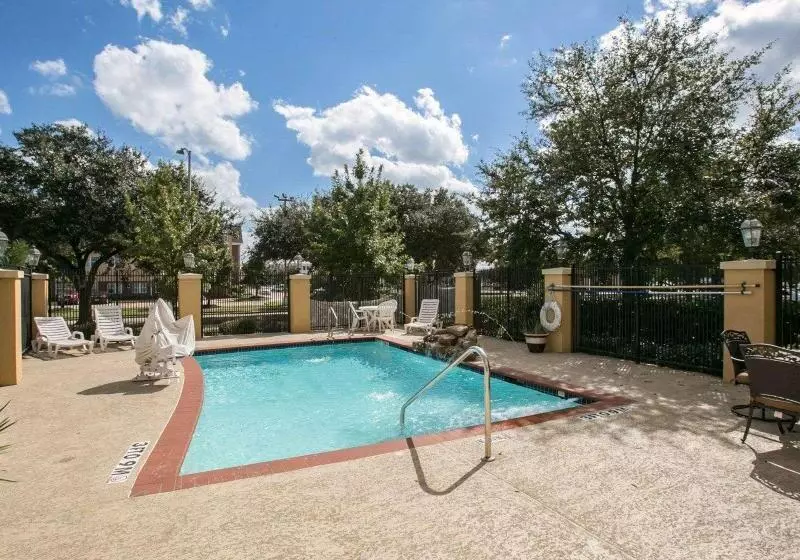 فندق Sleep Inn & Suites Hwy 290 Nw Freeway