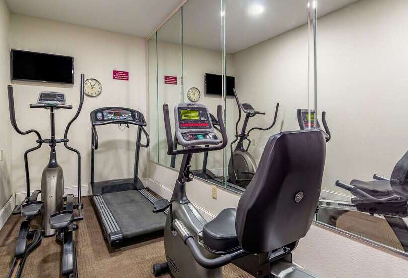 Отель Sleep Inn & Suites Stockbridge Atlanta South