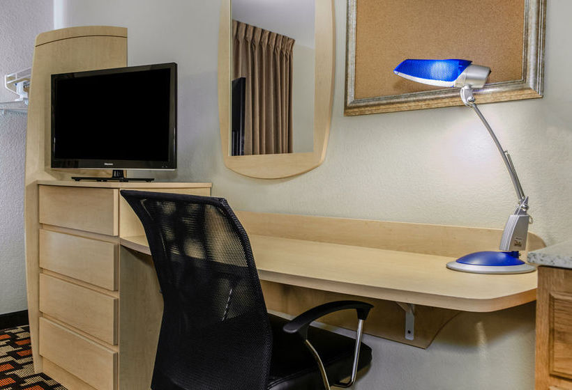 فندق Suburban Extended Stay Northeast