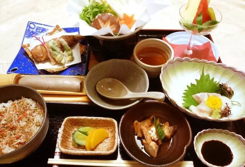 Отель Sunroute Matsuyama