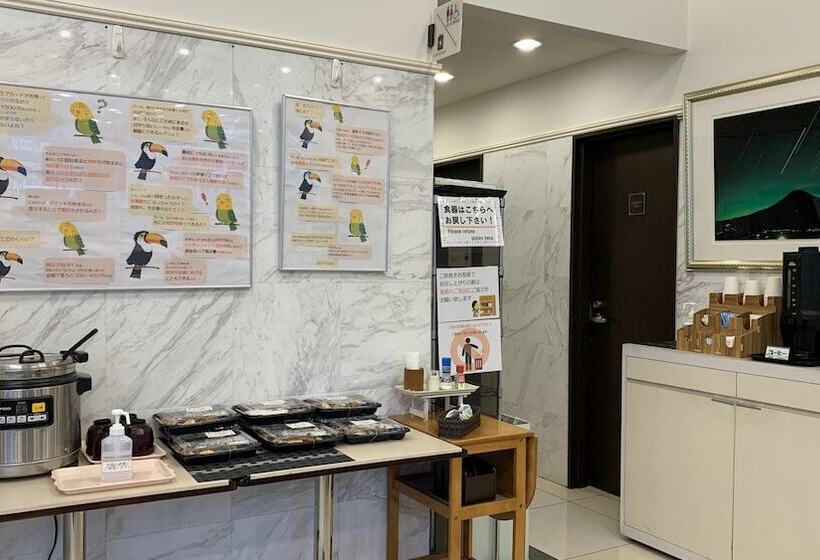 Отель Toyoko Inn Tokyo Nihon-bashi Hamacho Meijiza-mae