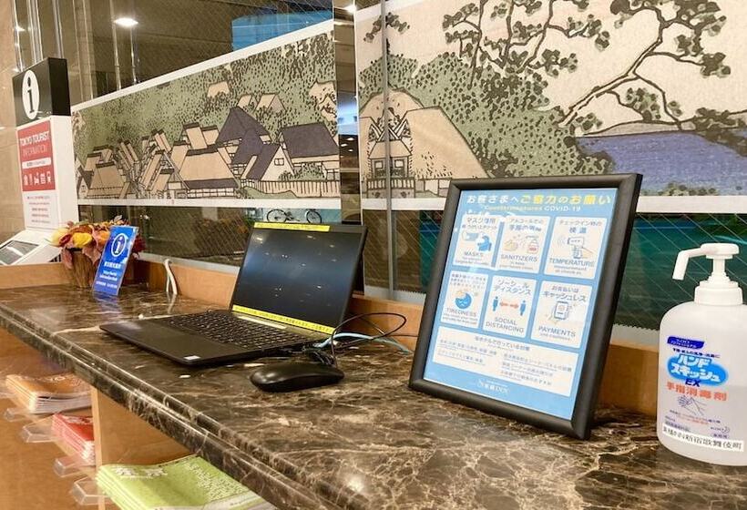 Отель Toyoko Inn Tokyo Shinjuku Kabuki-cho