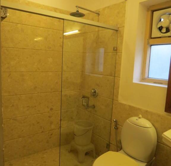 فندق Tulip Inn Green Castle Mall Road