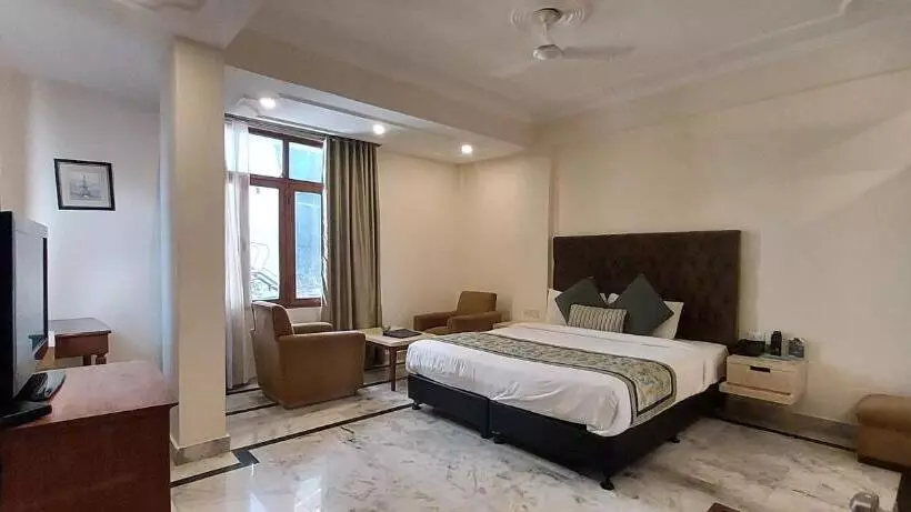 酒店 Tulip Inn Green Castle Mall Road