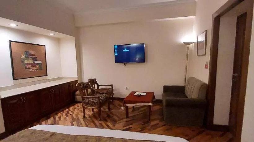 酒店 Tulip Inn Green Castle Mall Road