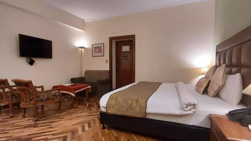 酒店 Tulip Inn Green Castle Mall Road