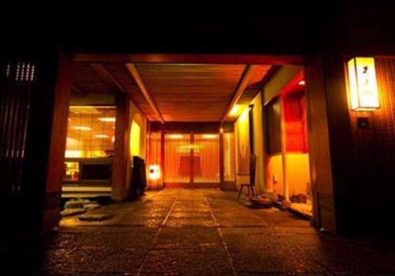 Kappou Ryokan Momiya