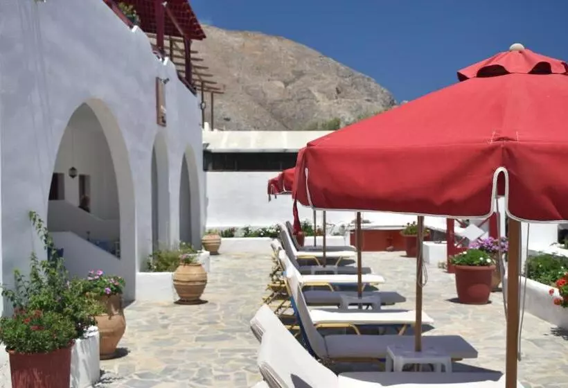 Ostria Beach Studios