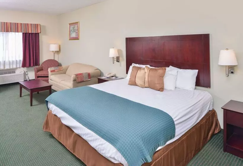 Отель Americas Best Value Inn Wiggins