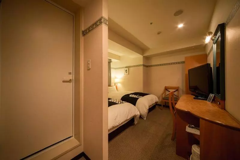 Apa Hotel Fukui Katamachi