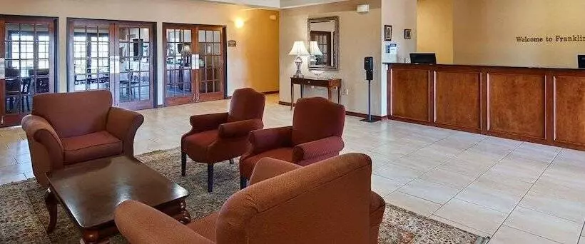 호텔 Franklin Inn And Suites