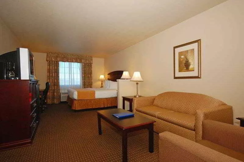 호텔 Franklin Inn And Suites