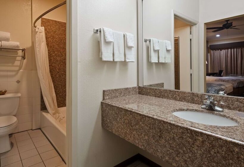 فندق Days Inn By Wyndham Navasota