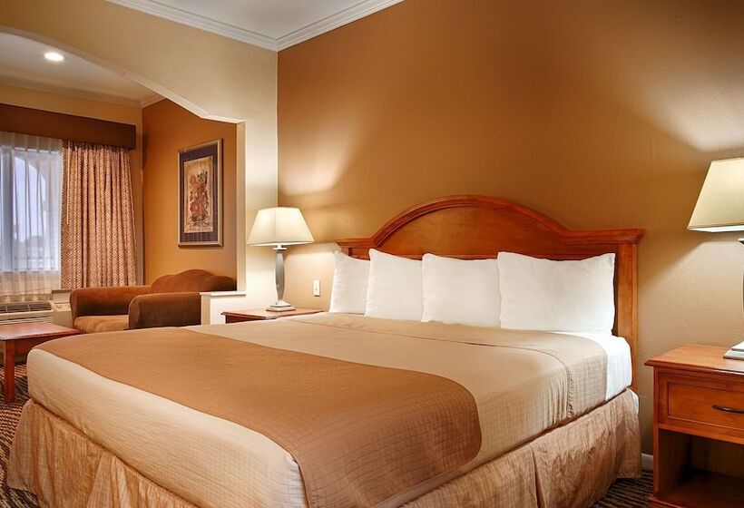 فندق Days Inn By Wyndham Navasota