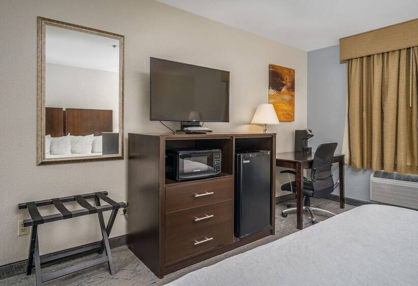 ホテル Best Western Plus Silver Creek Inn