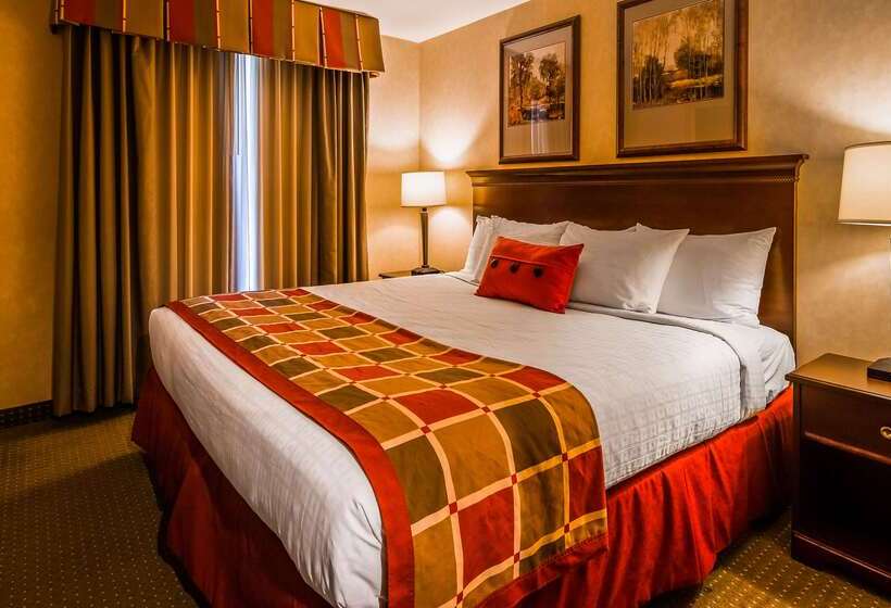 בית מלון כפרי Best Western Plus Ticonderoga Inn & Suites