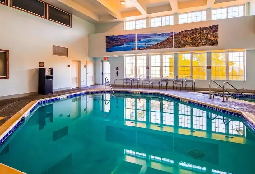 Otel Best Western Plus Ticonderoga Inn & Suites