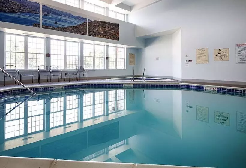 Otel Best Western Plus Ticonderoga Inn & Suites