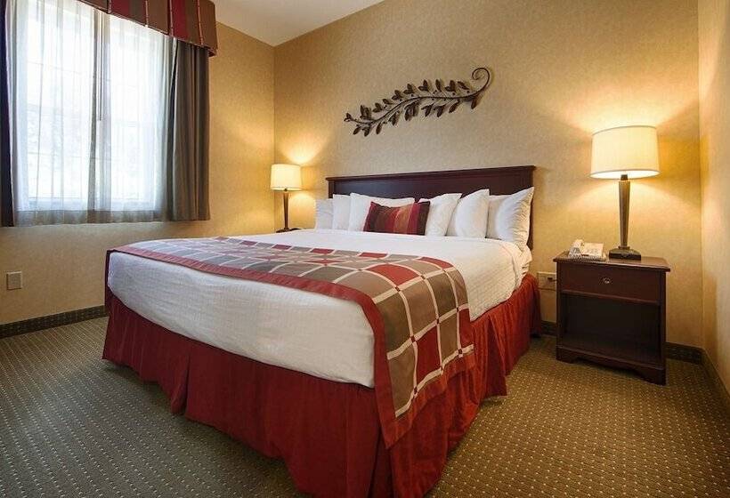 בית מלון כפרי Best Western Plus Ticonderoga Inn & Suites