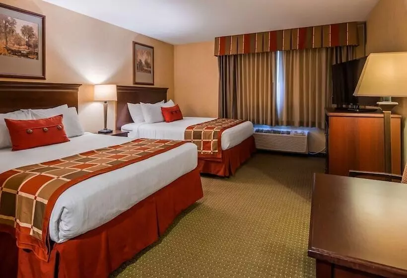 Otel Best Western Plus Ticonderoga Inn & Suites